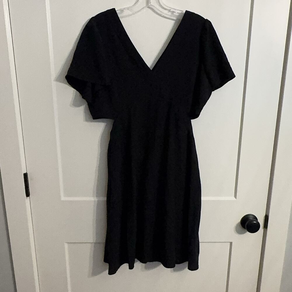 LOFT Women's 12P Black Short Sleeve Cutout V-Neck Woven Short Dress LBD wedding